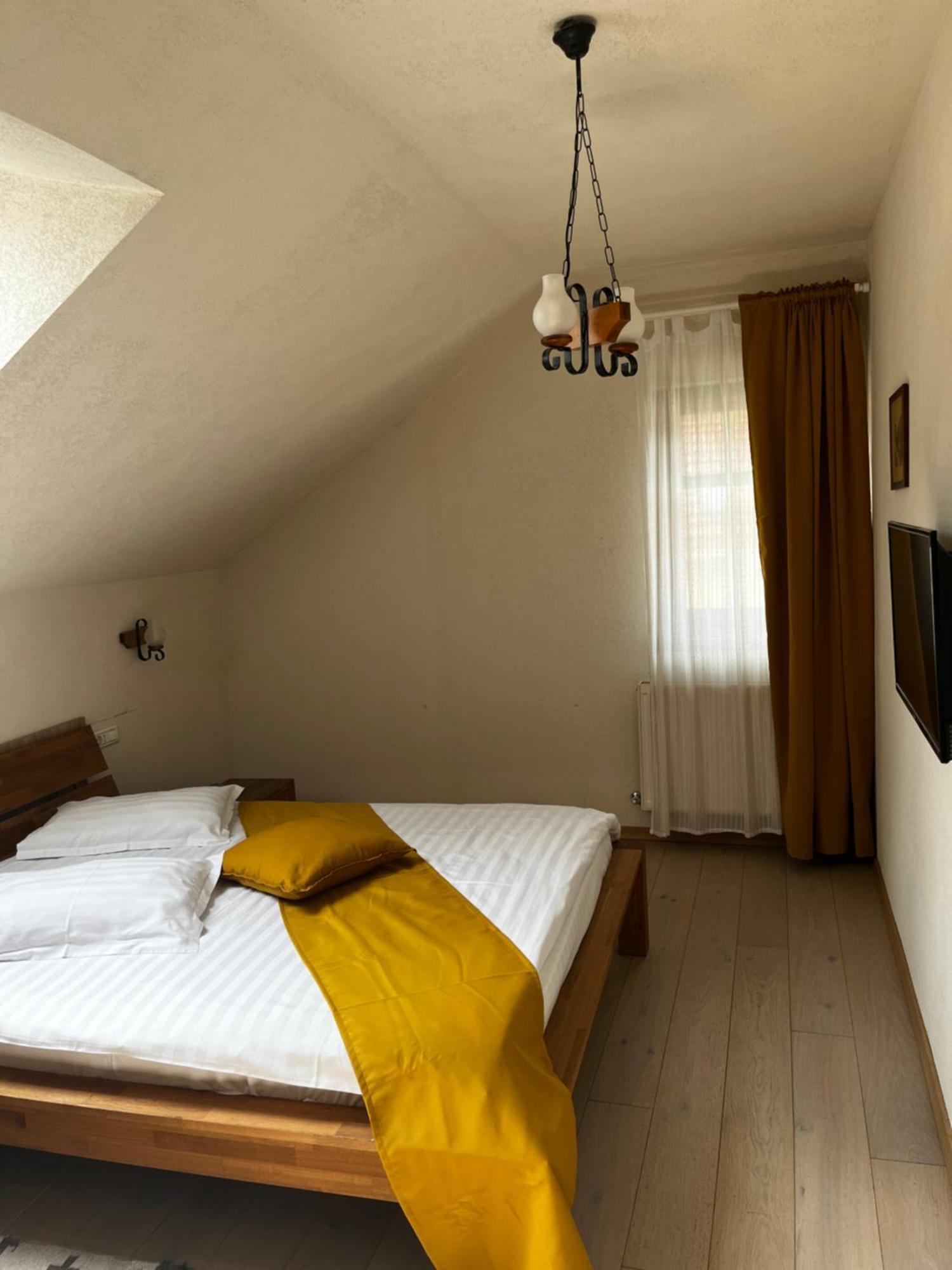 Cozy Apartment Brasov Exterior photo
