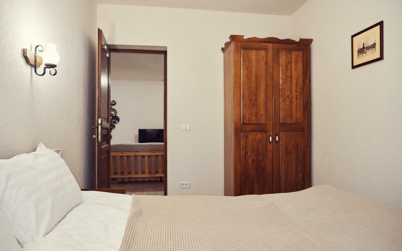 Cozy Apartment Brasov Exterior photo
